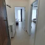 Sunshine Rose - Sea View, Neubau, Luxus דירה סבטי ולאס