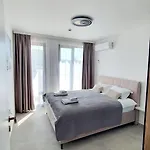 דירה Sunshine Rose - Sea View, Neubau, Luxus סבטי ולאס
