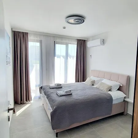 公寓 Sunshine Rose - Sea View, Neubau, Luxus 圣弗拉斯