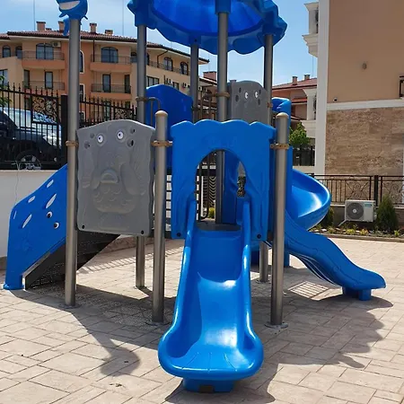 Sunshine Rose - Sea View, Neubau, Luxus アパート