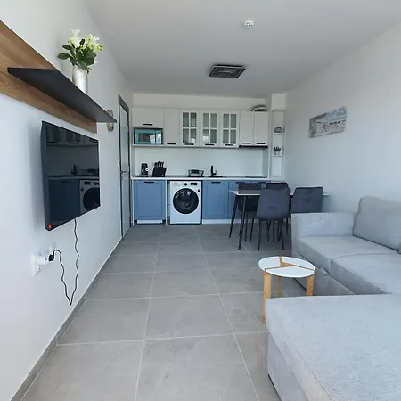 Sunshine Rose - Sea View, Neubau, Luxus Daire