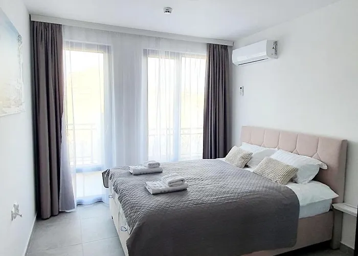 Sunshine Rose - Sea View, Neubau, Luxus Apartman Szveti Vlasz